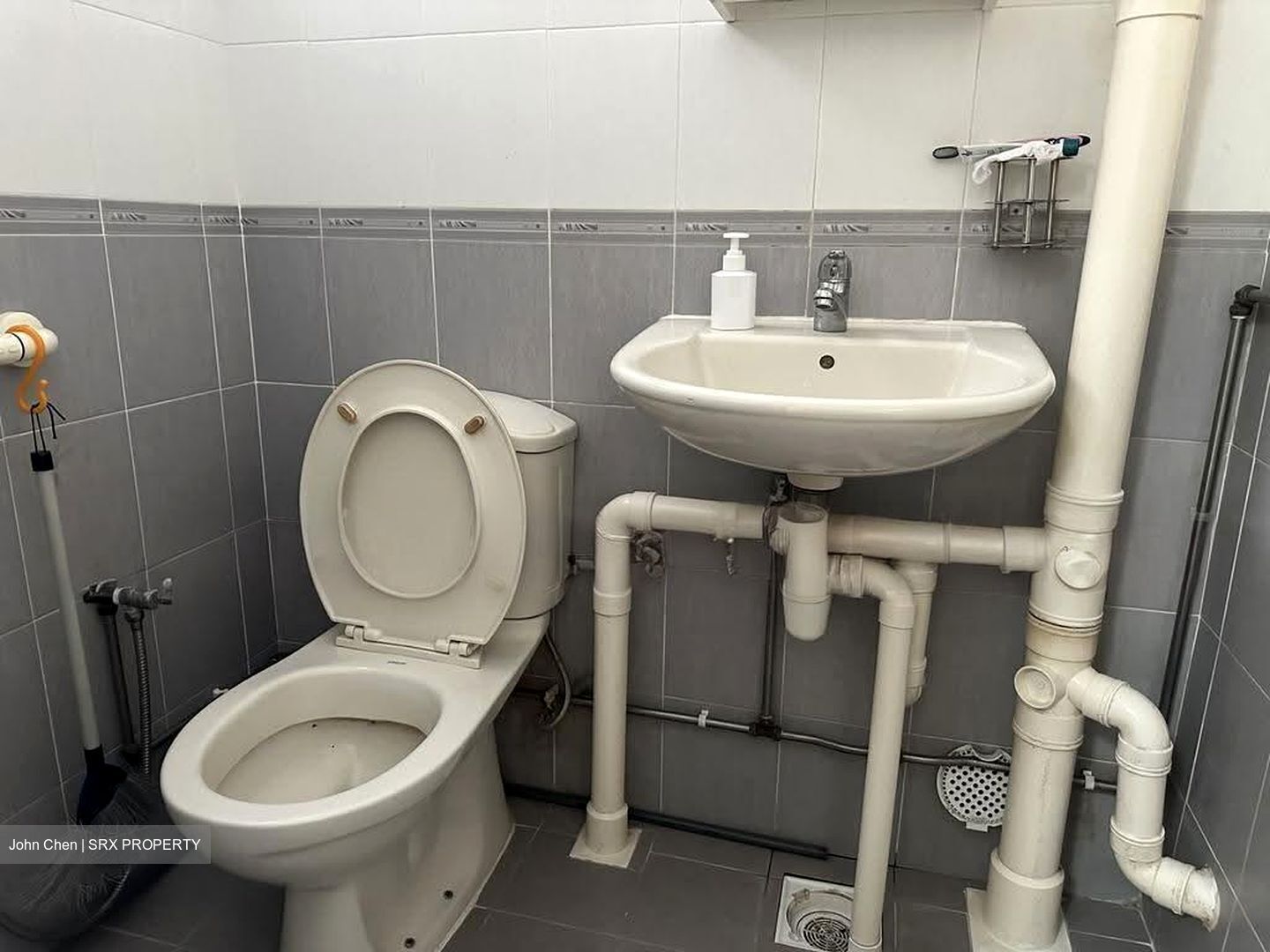 Blk 128 Eunos Spring (Bedok), HDB 5 Rooms #638178231